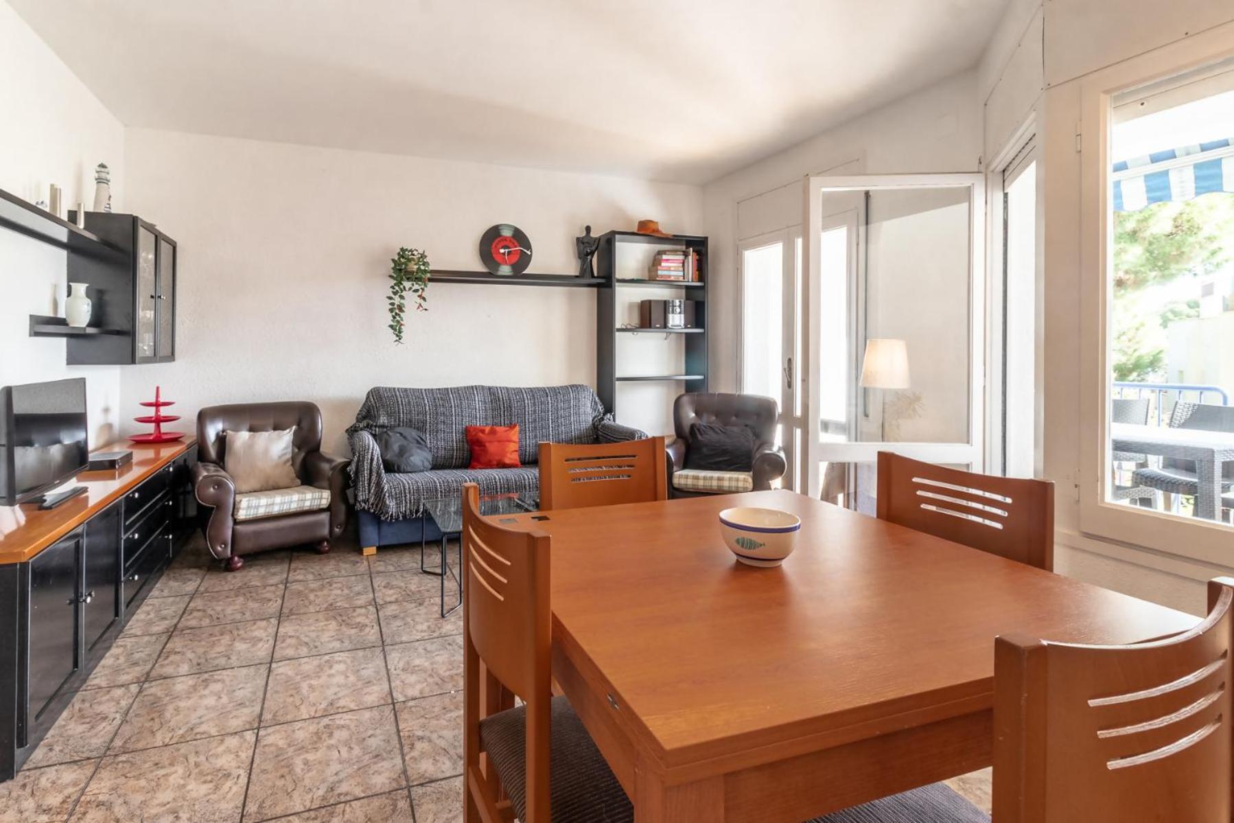Apartamento Carboneras 54 Acogedor Cerca Del Mar Gerona